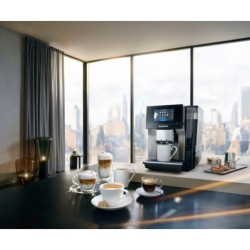 SIEMENS Kaffeevollautomat EQ.700 Inox silber metallic TP705D47, Full-Touch-Display, bis 10 Profile speicherbar, Milchsystem-Reinigung